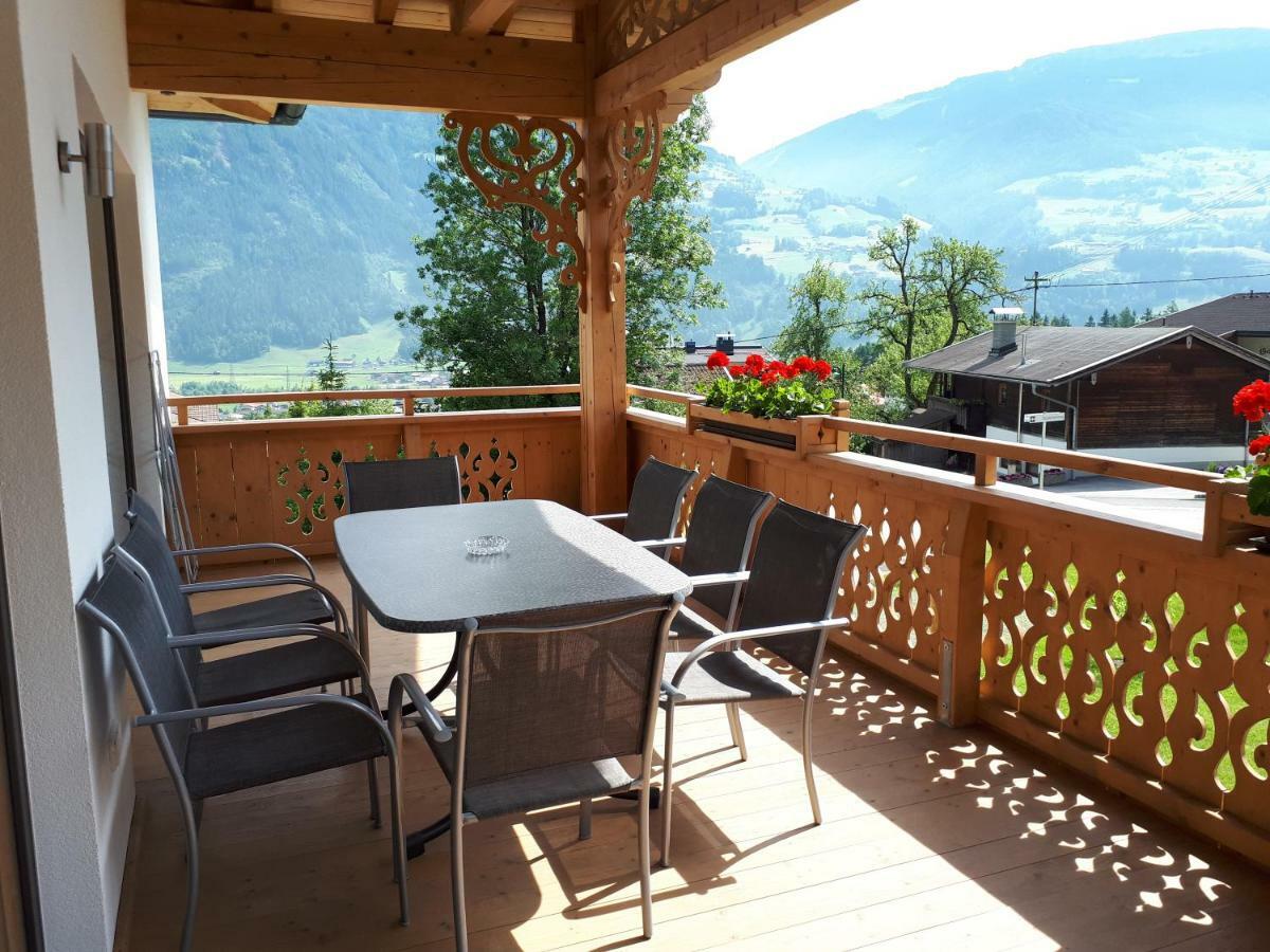 Landhaus & Apartment Taxach Ried im Zillertal Exterior photo